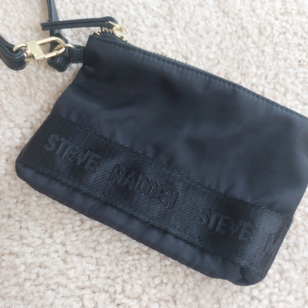 Steve Maiden wristlet wallet